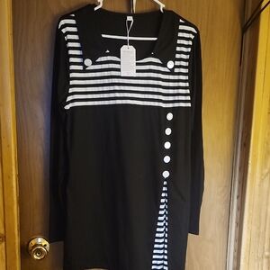 Black and White Striped Long Sleeve Top